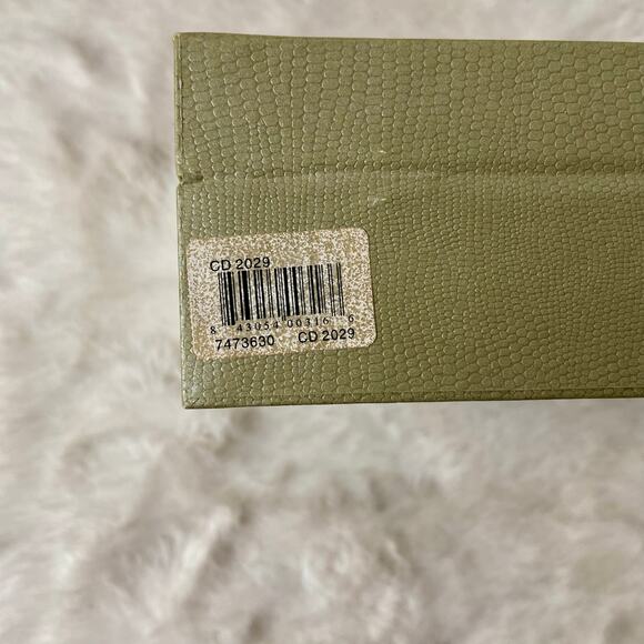 Cote d’ Azur Watch and Necklace and Earrings Set - Picture 8 of 8